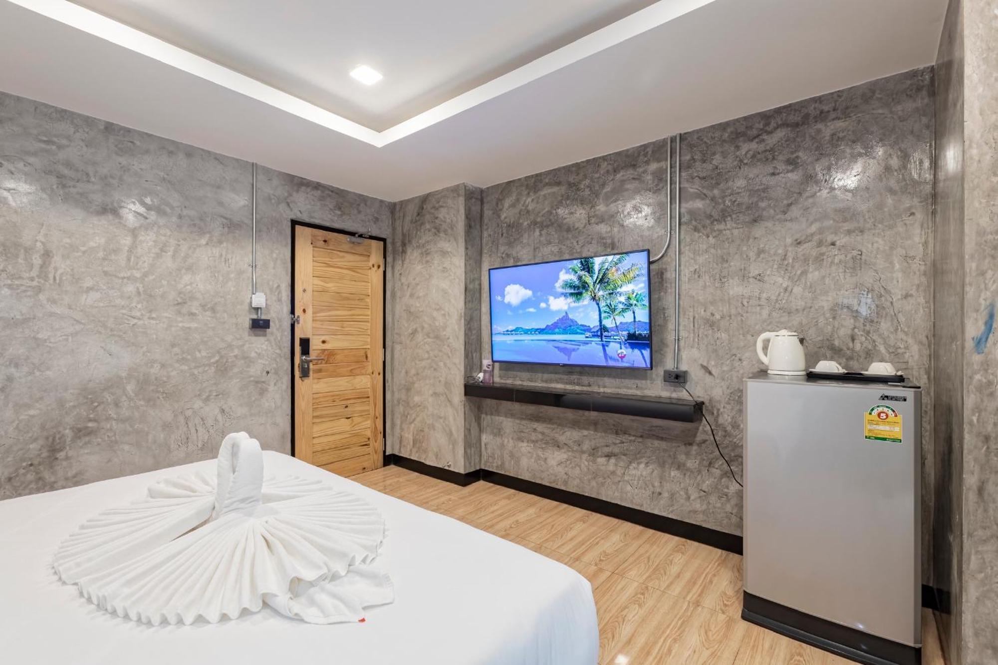 My Style Resort Hotel -Sha Plus Patong Экстерьер фото