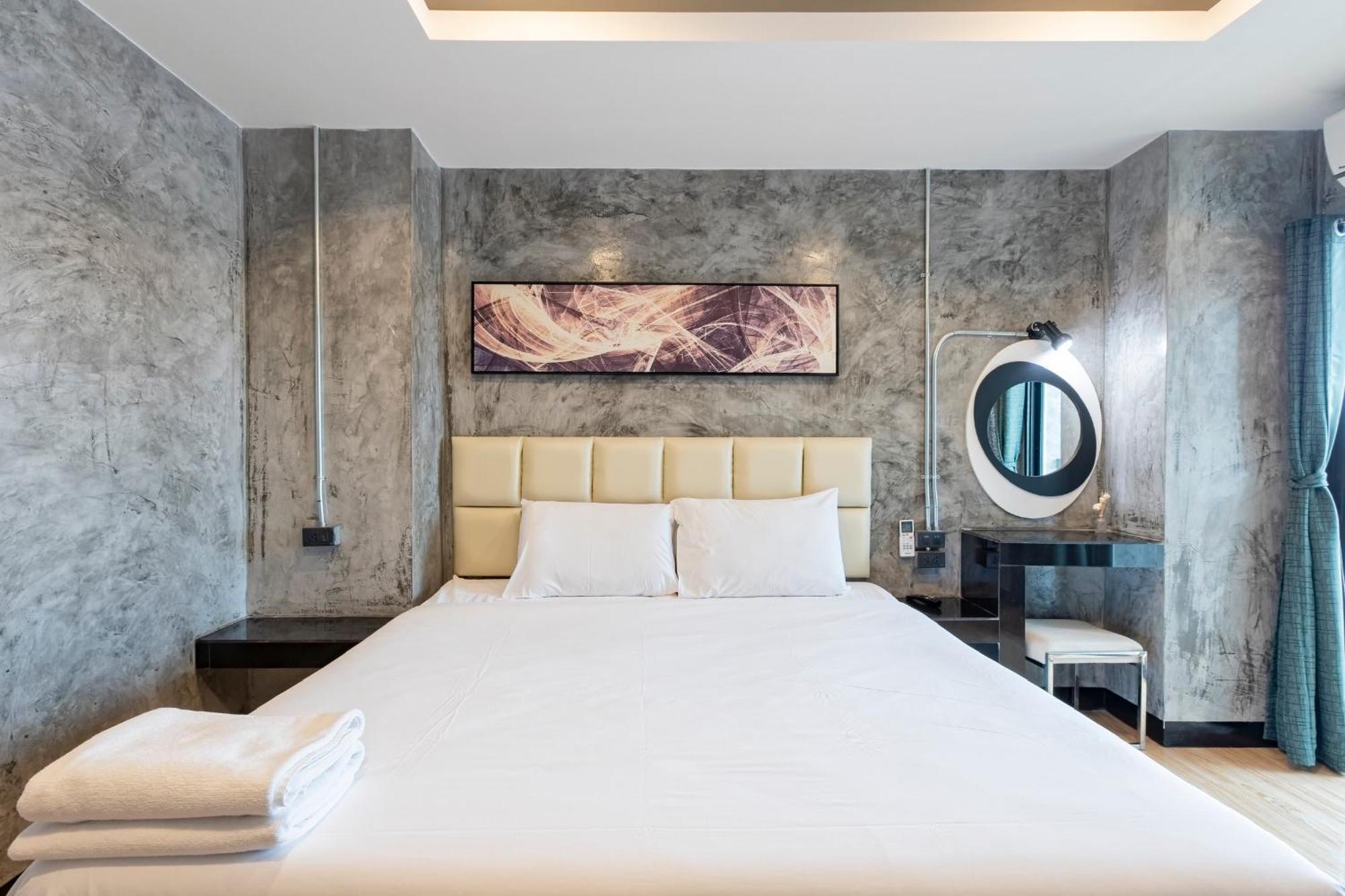 My Style Resort Hotel -Sha Plus Patong Экстерьер фото